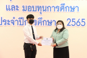 มนส.จัดพิธีมอบรางวัลเพชรมนุษยศาสตร์ฯ และมอบทุนการศึกษา ประจำปีการศึกษา 2565