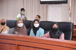 การประชุมนำเสนอผลการฝึกประสบการณ์วิชาชีพ นศ.โครงการแลกเปลี่ยนนักศึกษาครู TRU-UNS ปี 2565