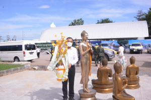 มรท. ร่วมขบวนแห่รถบุปผชาติพิธีอัญเชิญพระพุทธลพบุรีศรีสุวรรณภูมิ