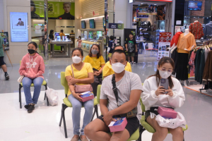 มรภ.เทพสตรี และ กระทรวง อว. ชวนประชาชน จ.ลพบุรี พร้อมใจใส่เสื้อเหลือง ร่วมงาน งานดนตรีในสวน : H.M. Song อว. บรรเลงเพลงของพ่อ เทิดพระเกียรติ ร.9 