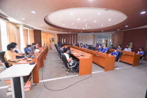 การประชุมมอบแนวนโยบายการบริหารงานและหารือการดำเนินงานของงานอาคารสถานที่และบริการ