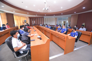 การประชุมมอบแนวนโยบายการบริหารงานและหารือการดำเนินงานของงานอาคารสถานที่และบริการ