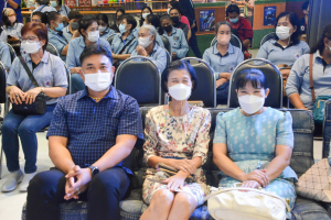 มรท. ร่วมแสดงความยินดีในโอกาสครบรอบ 6 ปี ศูนย์การค้าโรบินสันไลฟ์สไตล์ สาขาลพบุรี