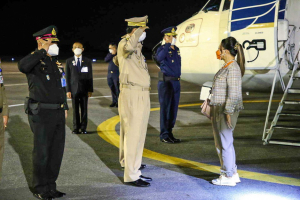 ทูลกระหม่อมหญิงอุบลรัตนราชกัญญา สิริวัฒนาพรรณวดี เสด็จเยี่ยมสมาชิก และทรงติดตามผลการดำเนินงานโครงการ TO BE NUMBER ONE ทรงเปิดชมรม TO BE NUMBER ONE และศูนย์เพื่อนใจ TO BE NUMBER ONE มหาวิทยาลัยราชภัฎเทพสตรี