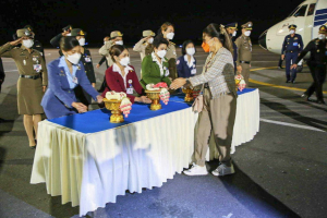 ทูลกระหม่อมหญิงอุบลรัตนราชกัญญา สิริวัฒนาพรรณวดี เสด็จเยี่ยมสมาชิก และทรงติดตามผลการดำเนินงานโครงการ TO BE NUMBER ONE ทรงเปิดชมรม TO BE NUMBER ONE และศูนย์เพื่อนใจ TO BE NUMBER ONE มหาวิทยาลัยราชภัฎเทพสตรี