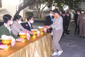 ทูลกระหม่อมหญิงอุบลรัตนราชกัญญา สิริวัฒนาพรรณวดี เสด็จเยี่ยมสมาชิก และทรงติดตามผลการดำเนินงานโครงการ TO BE NUMBER ONE ทรงเปิดชมรม TO BE NUMBER ONE และศูนย์เพื่อนใจ TO BE NUMBER ONE มหาวิทยาลัยราชภัฎเทพสตรี