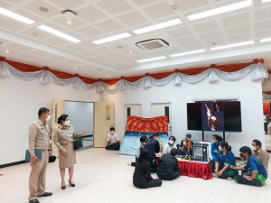 ทูลกระหม่อมหญิงอุบลรัตนราชกัญญา สิริวัฒนาพรรณวดี เสด็จเยี่ยมสมาชิก และทรงติดตามผลการดำเนินงานโครงการ TO BE NUMBER ONE ทรงเปิดชมรม TO BE NUMBER ONE และศูนย์เพื่อนใจ TO BE NUMBER ONE มหาวิทยาลัยราชภัฎเทพสตรี