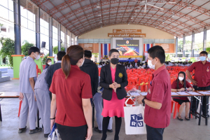 ปชส. ลงพื้นที่แนะแนวการศึกษาและอาชีพวิทยาลัยเทคนิคสุพรรณบุรี พบว่า ร้อยละ 80 ของนักศึกษาชายที่เข้าร่วมการแนะแนวฯ มีความสนใจในหลักสูตรครุศาสตรบัณฑิต 