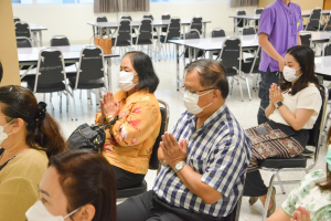 คณะมนุษยศาสตร์ฯ จัดพิธีทำบุญตักบาตรเนื่องในโอกาสวันขึ้นปีใหม่