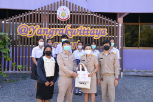 ปชส. ลงพื้นที่แนะแนวการศึกษาและอาชีพ รร.ยางรากวิทยา และ รร.โคกเจริญวิทยา จ.ลพบุรี พบว่า ร้อยละ 80 ของนักเรียนหญิงที่เข้าร่วมการแนะแนวฯ มีความสนใจในหลักสูตรวิศวกรรมศาสตรบัณฑิต 