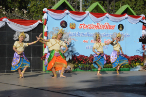 มรท. ร่วมรณรงค์แต่งไทยงานแผ่นดินสมเด็จพระนารายณ์มหาราช ประจำปี 2566