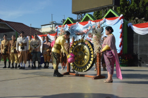 มรท. ร่วมรณรงค์แต่งไทยงานแผ่นดินสมเด็จพระนารายณ์มหาราช ประจำปี 2566