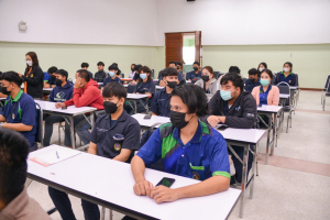 คณะเทคโนโลยีอุตสาหกรรมจัดอบรมเตรียมความพร้อมด้านภาษาอังกฤษให้นักศึกษา