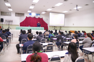 คณะเทคโนโลยีอุตสาหกรรมจัดอบรมเตรียมความพร้อมด้านภาษาอังกฤษให้นักศึกษา