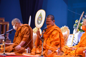 คณะมนุษยศาสตร์ฯ จัดพิธีสวดมนต์เย็น พิธีไหว้ครู ร้อยใจคนดนตรี สืบสานประเพณีไหว้ครู