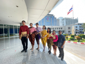 สนอ. ร่วมรณรงค์แต่งไทยงานแผ่นดินสมเด็จพระนารายณ์มหาราช ครั้งที่ 35