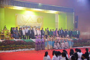 ปชส. และ ทนอ. ลงพื้นที่ออกบูธแนะแนวการศึกษาและอาชีพโรงเรียนบางปลาม้า สูงสุมารผดุงวิทย์ จ.สุพรรณบุรี พบว่า ร้อยละ 80 ของนักเรียนชายที่เข้าร่วมการแนะแนวฯ มีความสนใจในหลักสูตรครุศาสตรบัณฑิต 