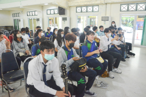คณะเทคโนโลยีสารสนเทศจัดกิจกรรมชมรม Light and Sound
