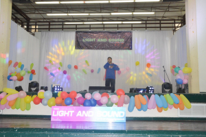 คณะเทคโนโลยีสารสนเทศจัดกิจกรรมชมรม Light and Sound