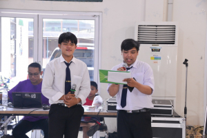 คณะเทคโนโลยีสารสนเทศจัดกิจกรรมชมรม Light and Sound