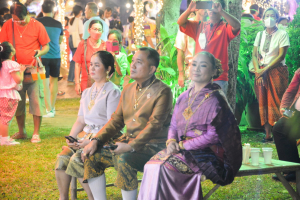 มรท. จัดกิจกรรมลานวัฒนธรรมพื้นบ้าน งานแผ่นดินสมเด็จพระนารายณ์มหาราช