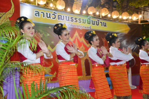 มรท. จัดกิจกรรมลานวัฒนธรรมพื้นบ้าน งานแผ่นดินสมเด็จพระนารายณ์มหาราช
