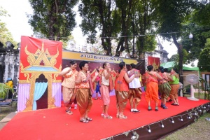 มรท. จัดกิจกรรมลานวัฒนธรรมพื้นบ้าน งานแผ่นดินสมเด็จพระนารายณ์มหาราช
