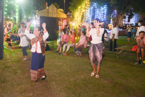 มรท. จัดกิจกรรมลานวัฒนธรรมพื้นบ้าน งานแผ่นดินสมเด็จพระนารายณ์มหาราช