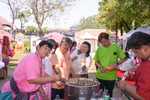 มรท. จัดกิจกรรมลานวัฒนธรรมพื้นบ้าน งานแผ่นดินสมเด็จพระนารายณ์มหาราช