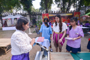 มรท. จัดกิจกรรมลานวัฒนธรรมพื้นบ้าน งานแผ่นดินสมเด็จพระนารายณ์มหาราช