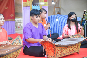 มรท. จัดกิจกรรมลานวัฒนธรรมพื้นบ้าน งานแผ่นดินสมเด็จพระนารายณ์มหาราช