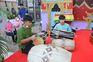 มรท. จัดกิจกรรมลานวัฒนธรรมพื้นบ้าน งานแผ่นดินสมเด็จพระนารายณ์มหาราช