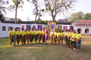 มรท. จัดกิจกรรมลานวัฒนธรรมพื้นบ้าน งานแผ่นดินสมเด็จพระนารายณ์มหาราช