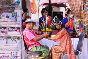 มรท. จัดกิจกรรมลานวัฒนธรรมพื้นบ้าน งานแผ่นดินสมเด็จพระนารายณ์มหาราช
