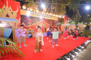 มรท. จัดกิจกรรมลานวัฒนธรรมพื้นบ้าน งานแผ่นดินสมเด็จพระนารายณ์มหาราช