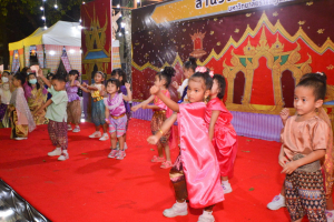 มรท. จัดกิจกรรมลานวัฒนธรรมพื้นบ้าน งานแผ่นดินสมเด็จพระนารายณ์มหาราช