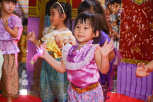 มรท. จัดกิจกรรมลานวัฒนธรรมพื้นบ้าน งานแผ่นดินสมเด็จพระนารายณ์มหาราช