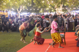 มรท. ร่วมพิธีเปิดงานแผ่นดินสมเด็จพระนารายณ์มหาราช ครั้งที่ 35