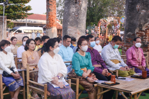 มรท. ร่วมกิจกรรมแต่งไทย ไหว้พระ เสริมบารมี