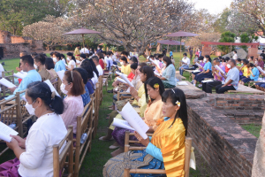 มรท. ร่วมกิจกรรมแต่งไทย ไหว้พระ เสริมบารมี