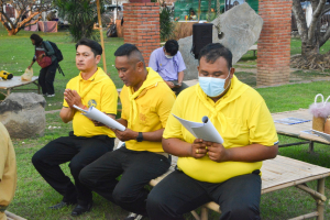 มรท. ร่วมกิจกรรมแต่งไทย ไหว้พระ เสริมบารมี