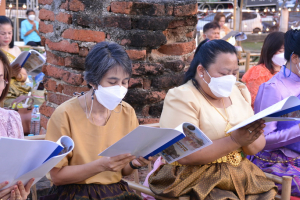 มรท. ร่วมกิจกรรมแต่งไทย ไหว้พระ เสริมบารมี