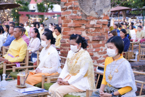 มรท. ร่วมกิจกรรมแต่งไทย ไหว้พระ เสริมบารมี