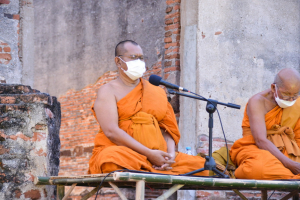 มรท. ร่วมกิจกรรมแต่งไทย ไหว้พระ เสริมบารมี