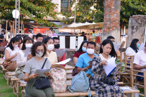 มรท. ร่วมกิจกรรมแต่งไทย ไหว้พระ เสริมบารมี