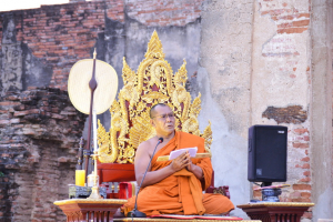 มรท. ร่วมกิจกรรมแต่งไทย ไหว้พระ เสริมบารมี