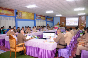 มรท. ร่วมต้อนรับองคมนตรีในโอกาสติดตาม ตรวจเยี่ยมโรงเรียนในโครงการกองทุนการศึกษา และโรงเรียนเครือข่ายฯ จังหวัดลพบุรี