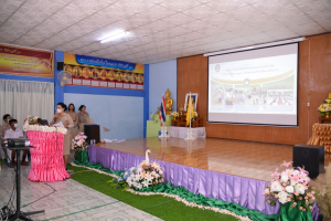 มรท. ร่วมต้อนรับองคมนตรีในโอกาสติดตาม ตรวจเยี่ยมโรงเรียนในโครงการกองทุนการศึกษา และโรงเรียนเครือข่ายฯ จังหวัดลพบุรี