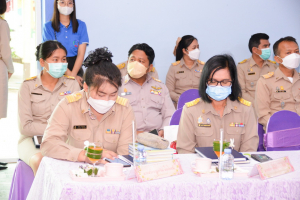มรท. ร่วมต้อนรับองคมนตรีในโอกาสติดตาม ตรวจเยี่ยมโรงเรียนในโครงการกองทุนการศึกษา และโรงเรียนเครือข่ายฯ จังหวัดลพบุรี