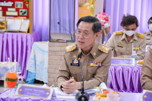 มรท. ร่วมต้อนรับองคมนตรีในโอกาสติดตาม ตรวจเยี่ยมโรงเรียนในโครงการกองทุนการศึกษา และโรงเรียนเครือข่ายฯ จังหวัดลพบุรี